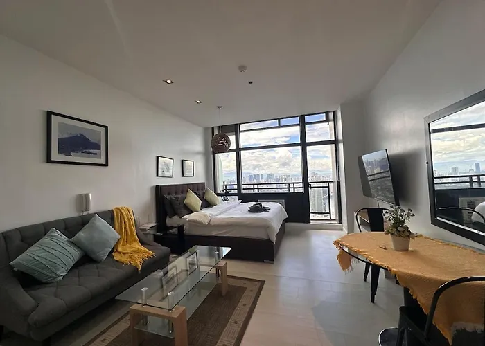 Apartment 60th Cozy With Balcony Skyline View Smart Tv