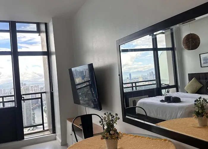 Apartment 60th Cozy With Balcony Skyline View Smart Tv *